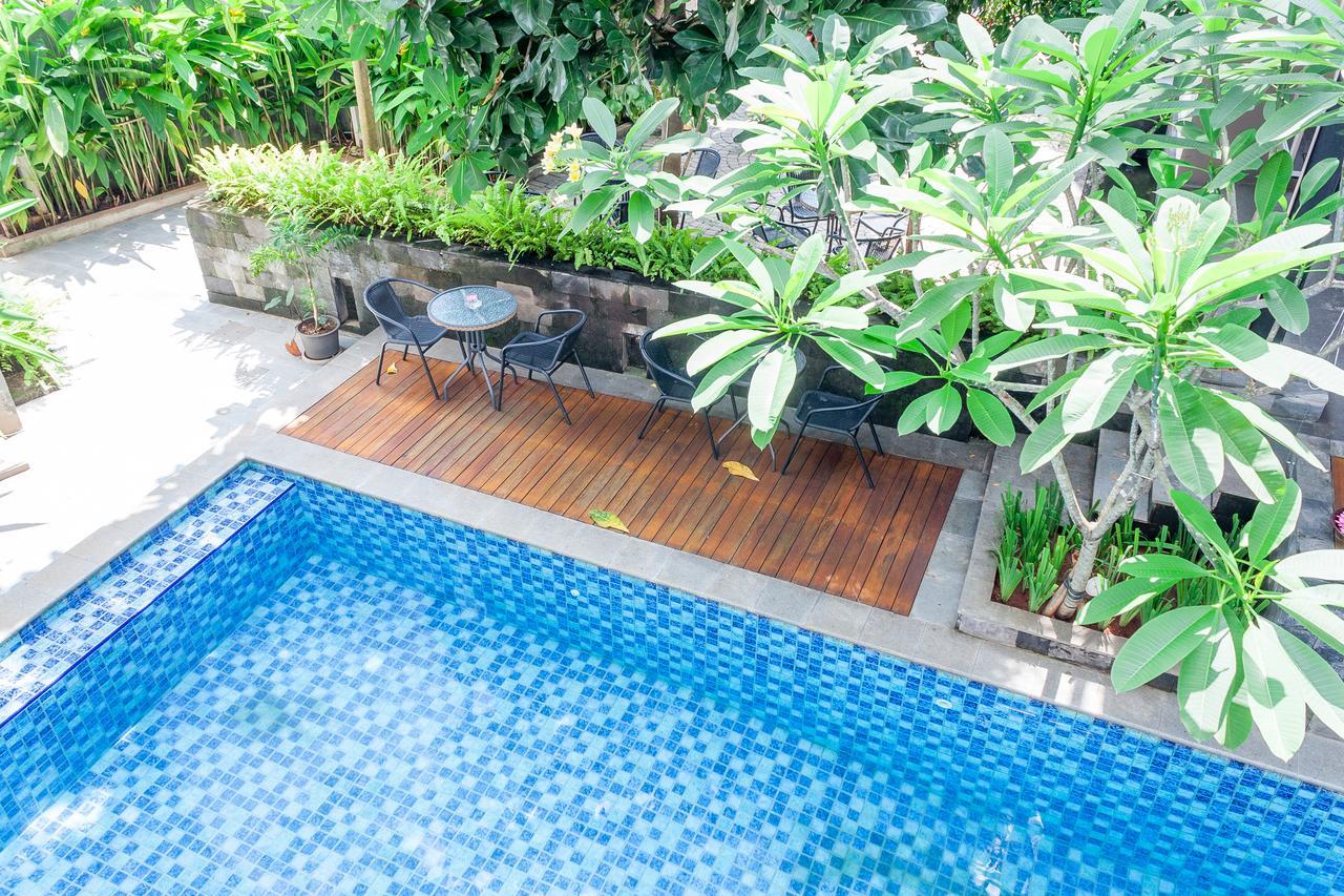 Griya Regato Hotel จาการ์ตา ภายนอก รูปภาพ