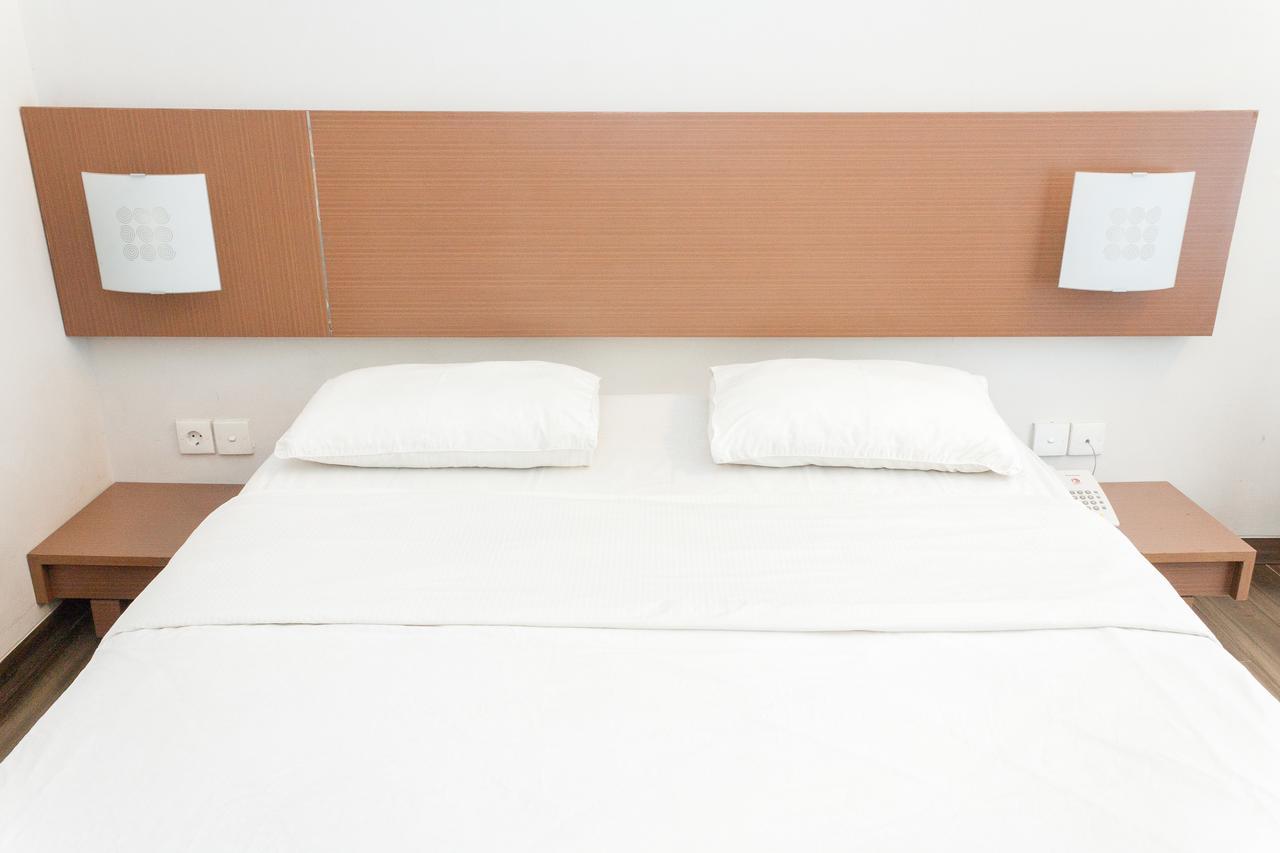 Griya Regato Hotel จาการ์ตา ห้อง รูปภาพ