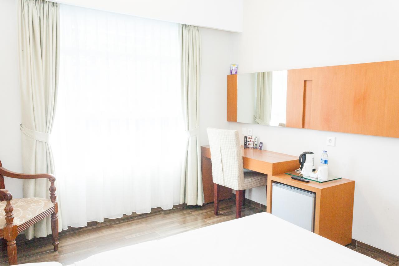 Griya Regato Hotel จาการ์ตา ห้อง รูปภาพ